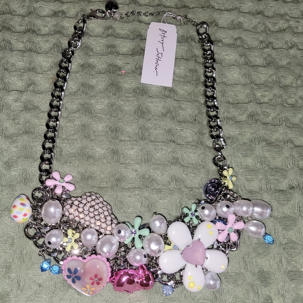 NEW NWT Betsey Johnson Pastel Charm Necklace